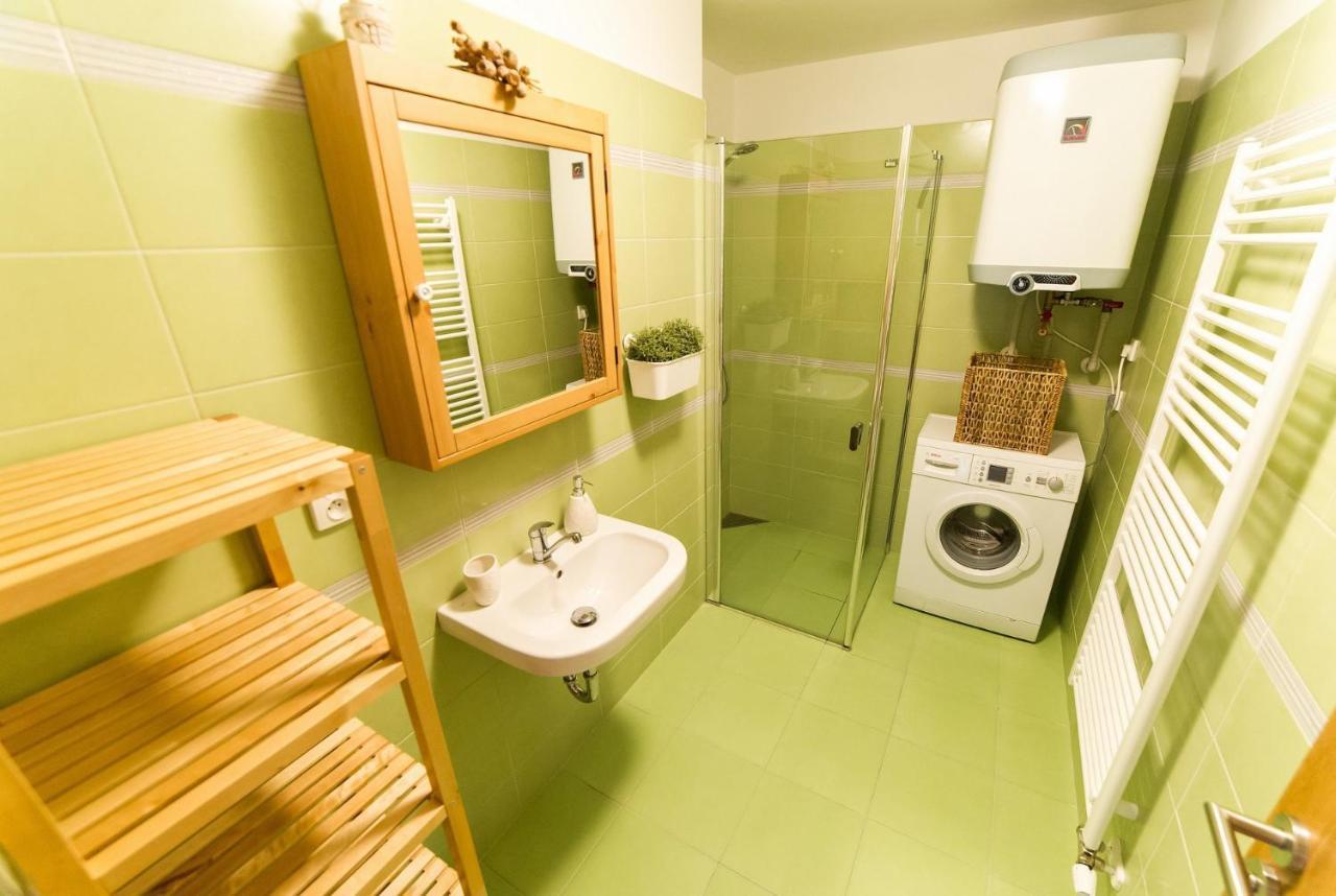 Apartman Ctyrlistek Lipno Appartement Lipno nad Vltavou Buitenkant foto